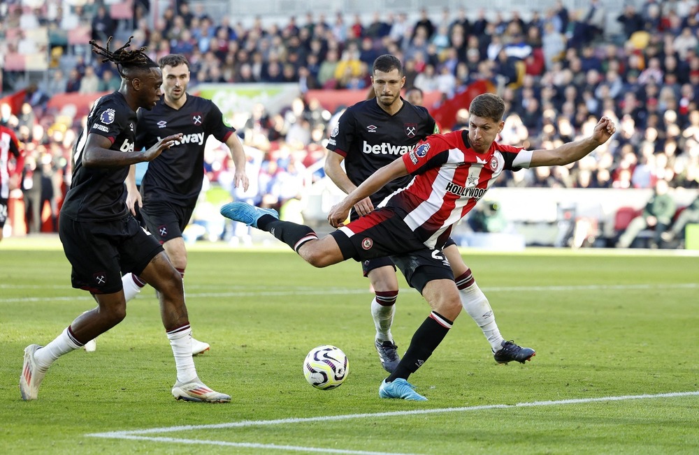 nhan-dinh-soi-keo-grimsby-town-vs-brentford-luc-02h45-ngay-29-10-2025-1